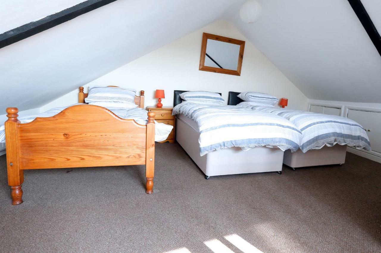 The Crows Nest Holiday Home Burry Port Dış mekan fotoğraf
